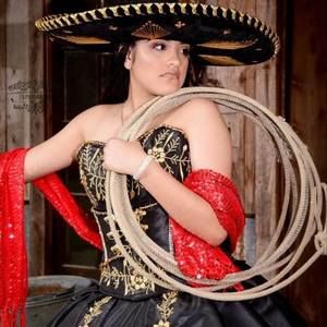 Meet your Posher, Erika